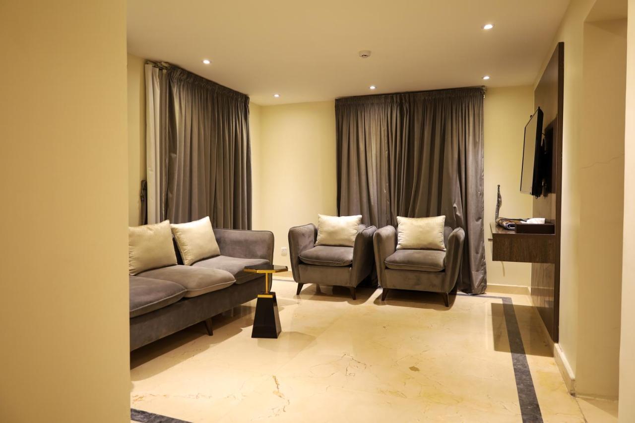 Tura Residence Riyadh Exterior photo