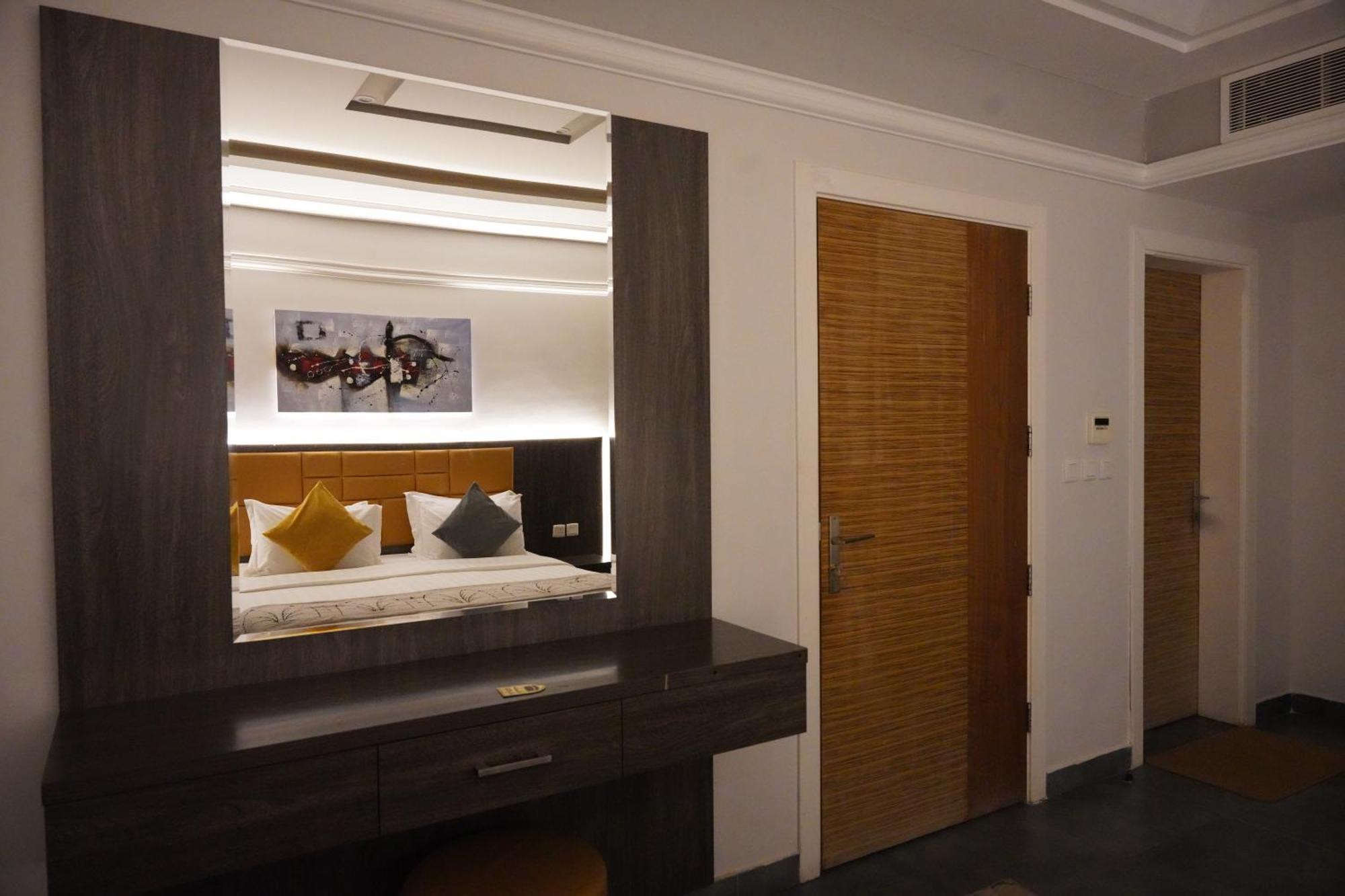 Tura Residence Riyadh Exterior photo